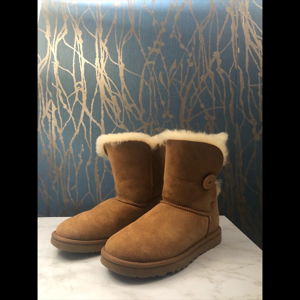 Ugg Bailey Button Boot - image 5